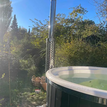 בית נופש Cosy Summerhouse With Private Garden Nyrup