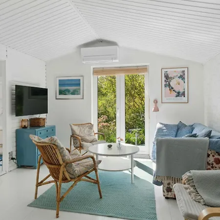 Cosy Summerhouse With Private Garden * Nyrup