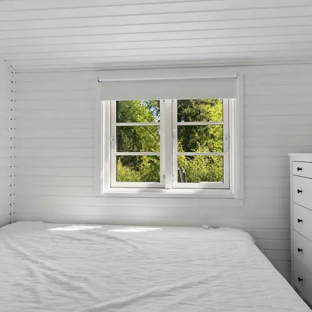 Cosy Summerhouse With Private Garden Дом отдыха Nyrup