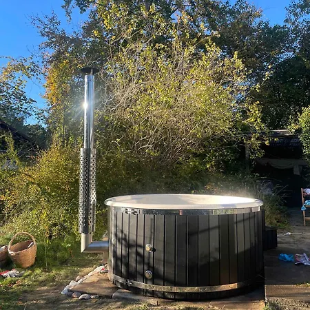 Cosy Summerhouse With Private Garden Дом отдыха Nyrup