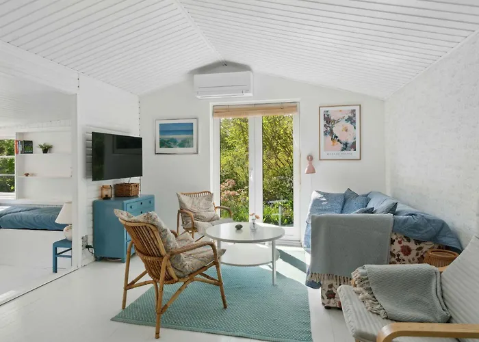 Cosy Summerhouse With Private Garden * Nyrup